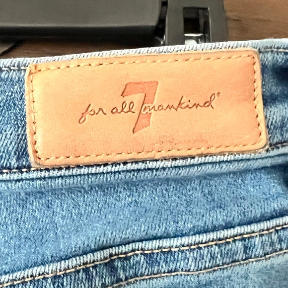 7 For All Mankind Luxe Vintage High Waist Slim Light Wash Denim Size 30 GUC - Picture 4 of 8